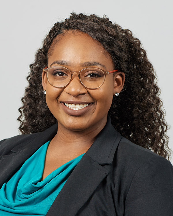 Na'Keenya Jackson - Tax Consultant
