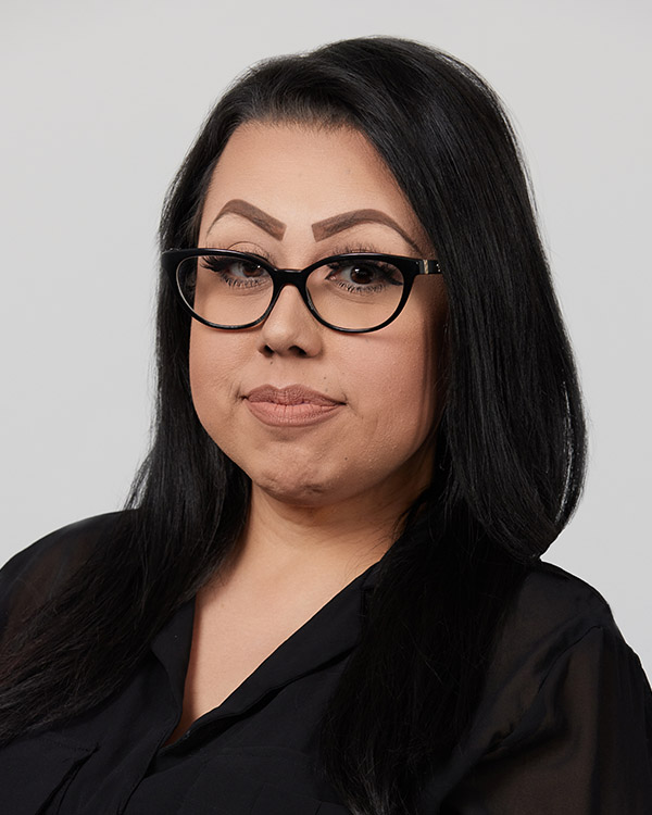 Samantha Martinez - Front Desk